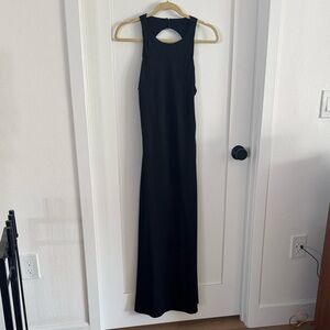 DISSH Black Sleeveless Maxi Dress